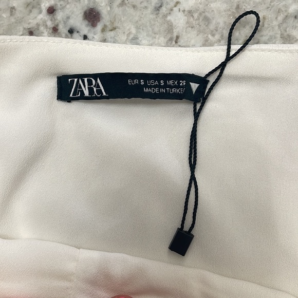 Zara white dress - Picture 2 of 5